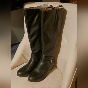 XWC size 9 boots from Kohls